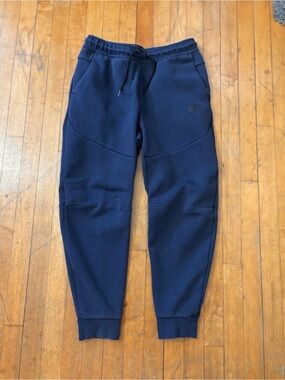 Nike Sportswear Tech Fleece Navy Joggers